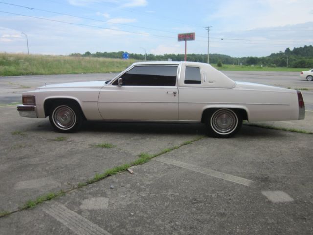 1979 Cadillac DeVille - photo 3