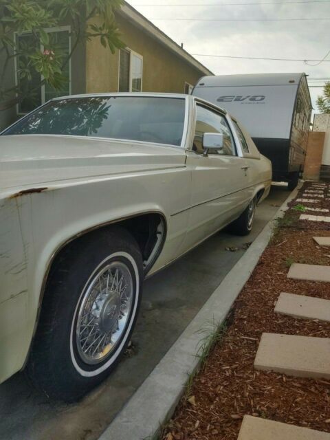 1979 Cadillac DeVille - photo 2