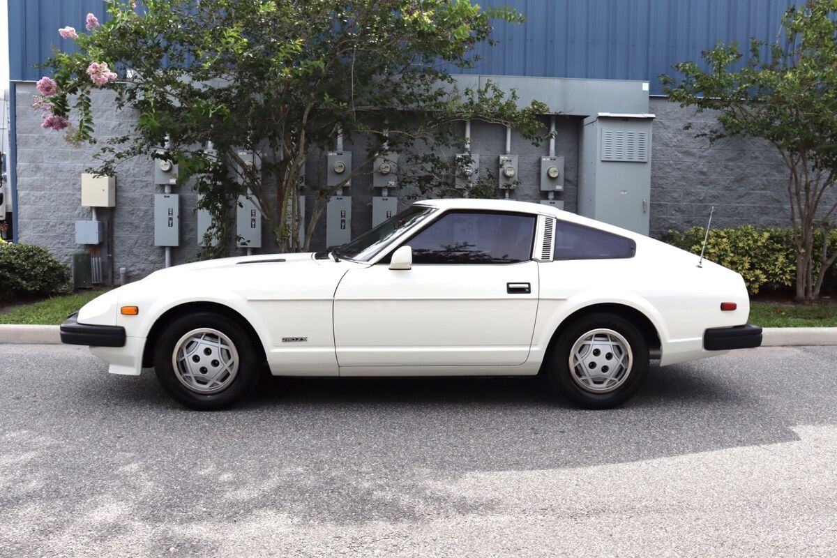 1979 Datsun Z-Series 280ZX - photo 2