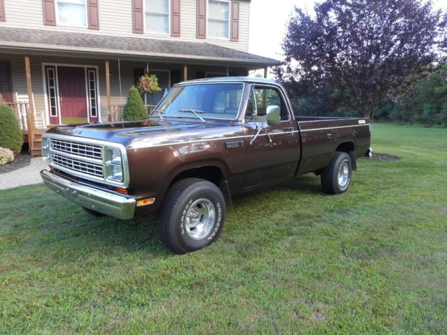 1979 Dodge Adventurer Power Wagon with 10,500 orig mi, pristine original no rust 1979 Dodge Power Wagon Adventurer