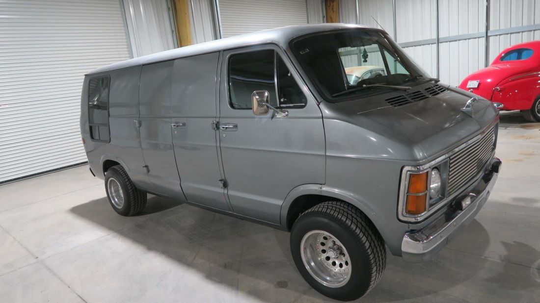 1979 DODGE B20 B20 360 V8! CLEAN WEST COAST VAN! 1979 Dodge B20 B20 360 V8! CLEAN WEST COAST VAN!