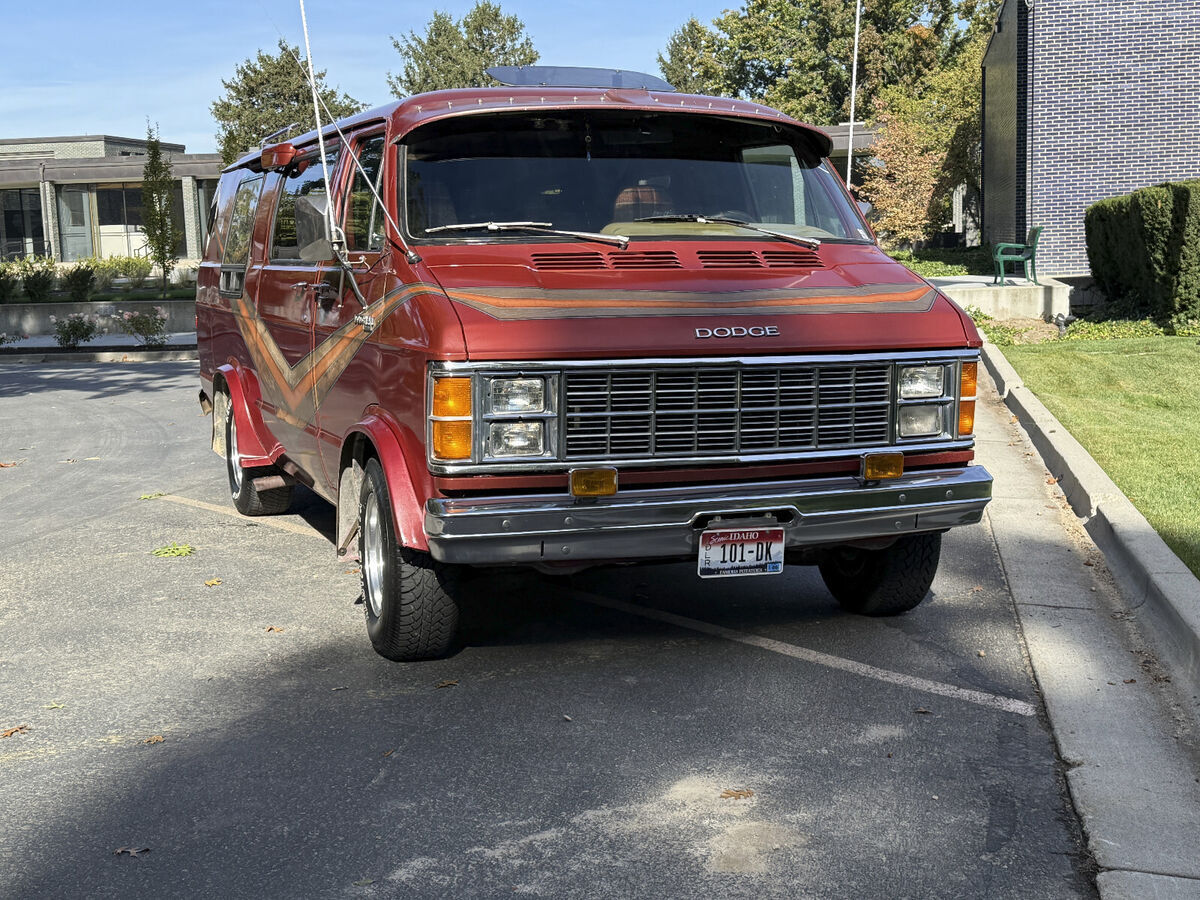 1979 Dodge B200 Van - photo 7