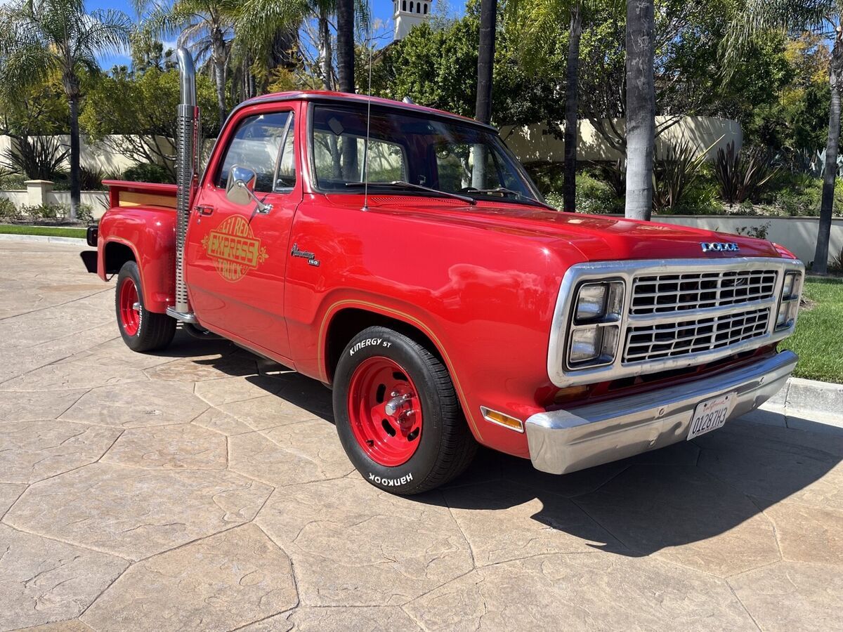 1979 Dodge D150 lil red express - photo 12