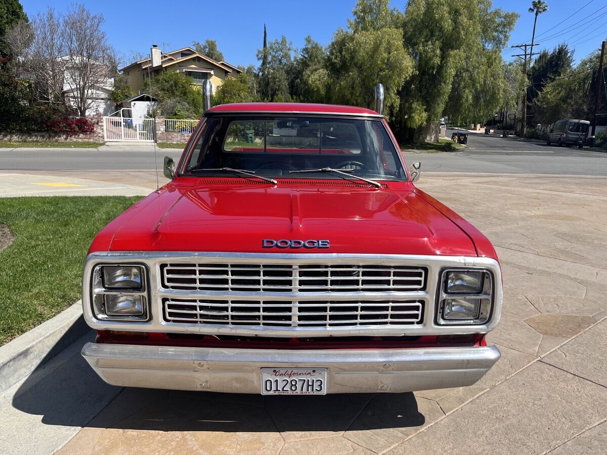 1979 Dodge D150 lil red express - photo 7