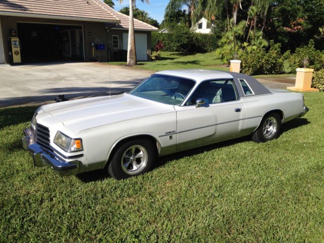 1979 Dodge Magnum XE - photo 2