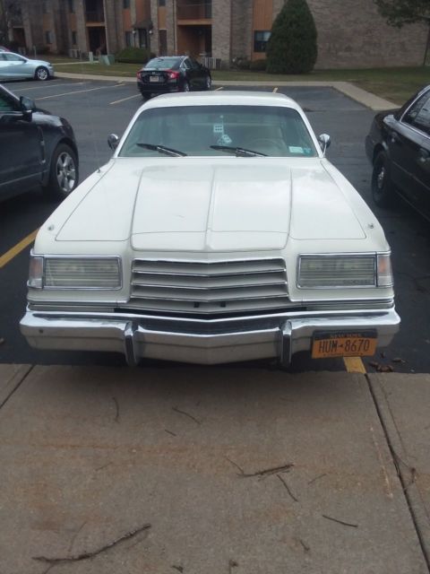 1979 dodge magnum xe **read description** 1979 Dodge Magnum xe