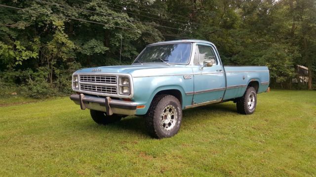1979 Dodge Power Wagon Adventurer SE - photo 2