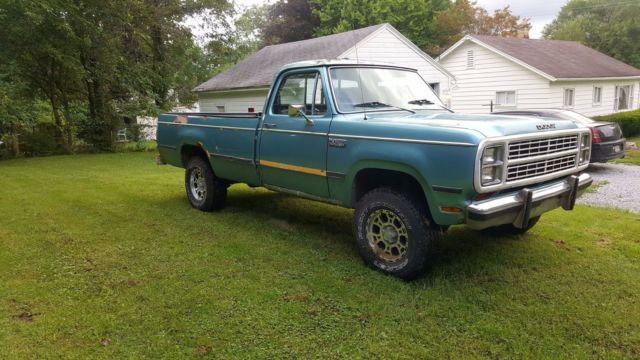 1979 Dodge Power Wagon Adventurer SE - photo 3