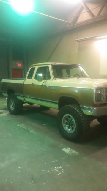 1979 dodge power wagon w150 le club cab 4x4 survivor 360 3 speed lifted warlock 1979 Dodge Power Wagon le