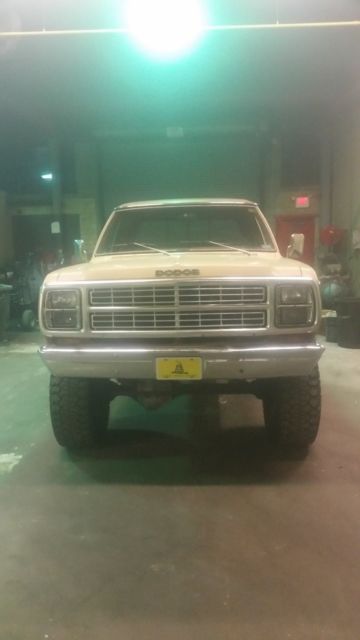 1979 Dodge Power Wagon le - photo 2