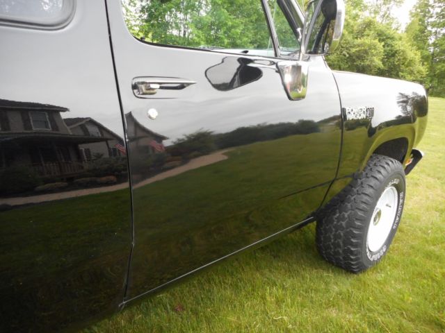 1979 Dodge Power Wagon pickup - photo 10