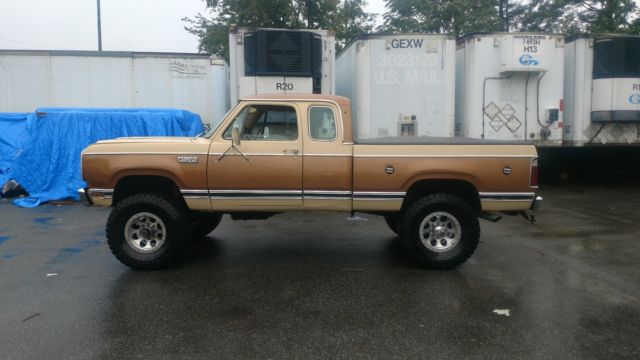 1979 DODGE POWERWAGON W150 CLUB CAB SHORT BED SURVIVOR LIFTED CLEAN WARLOCK 1979 Dodge Power Wagon ADVENTURE LE