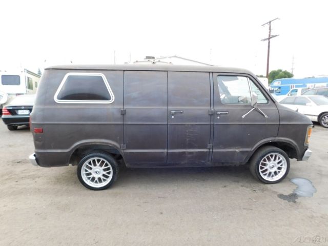 1979 Dodge Ram Van - photo 6