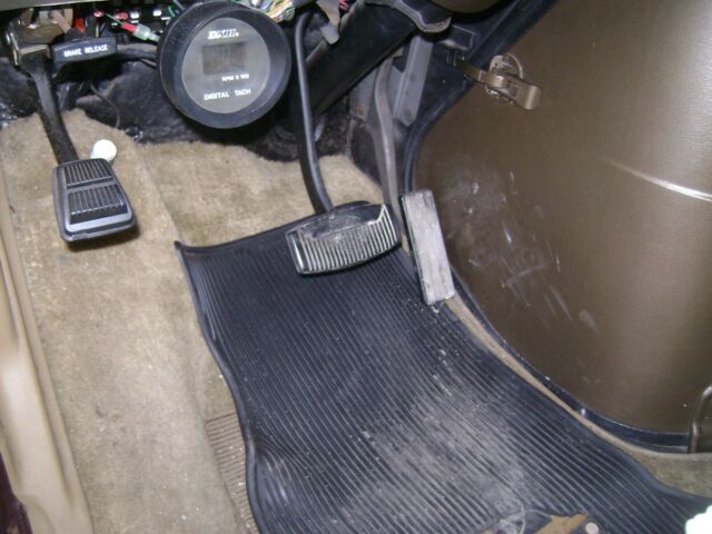 1979 Ford E-Series Van Club Wagon Chateau - photo 12
