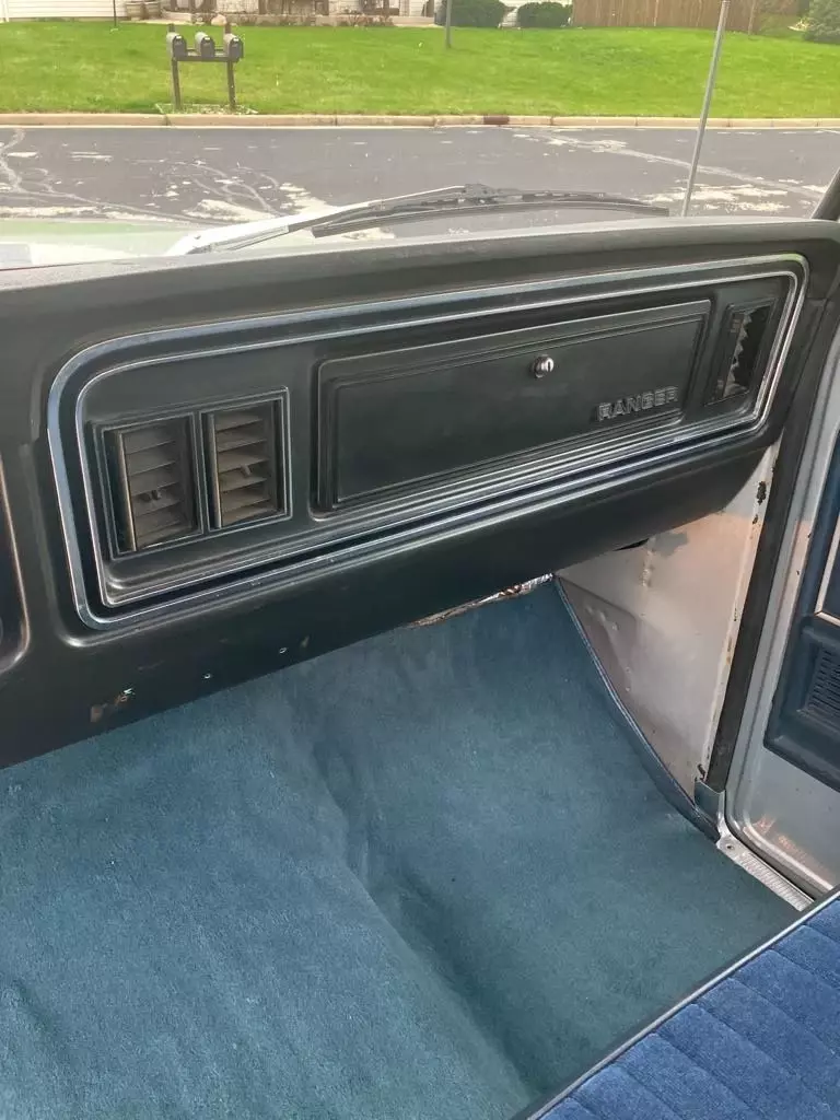 1979 Ford F-150 INDIANAPOLIS SPEEDWAY OFFICIAL TRUCK PACKAGE - photo 13