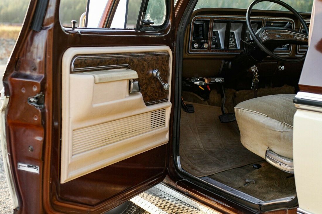 1979 Ford F-250 - photo 11