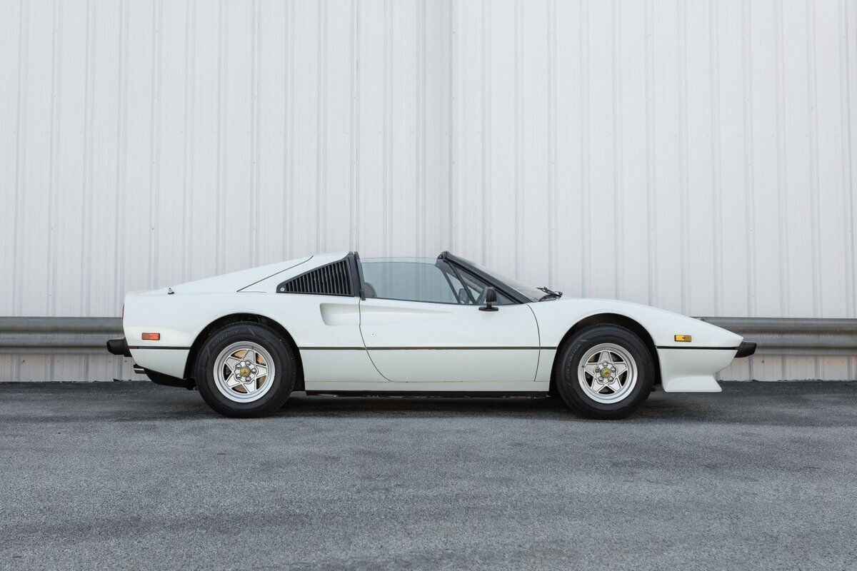 1979 Ferrari 308 - photo 12
