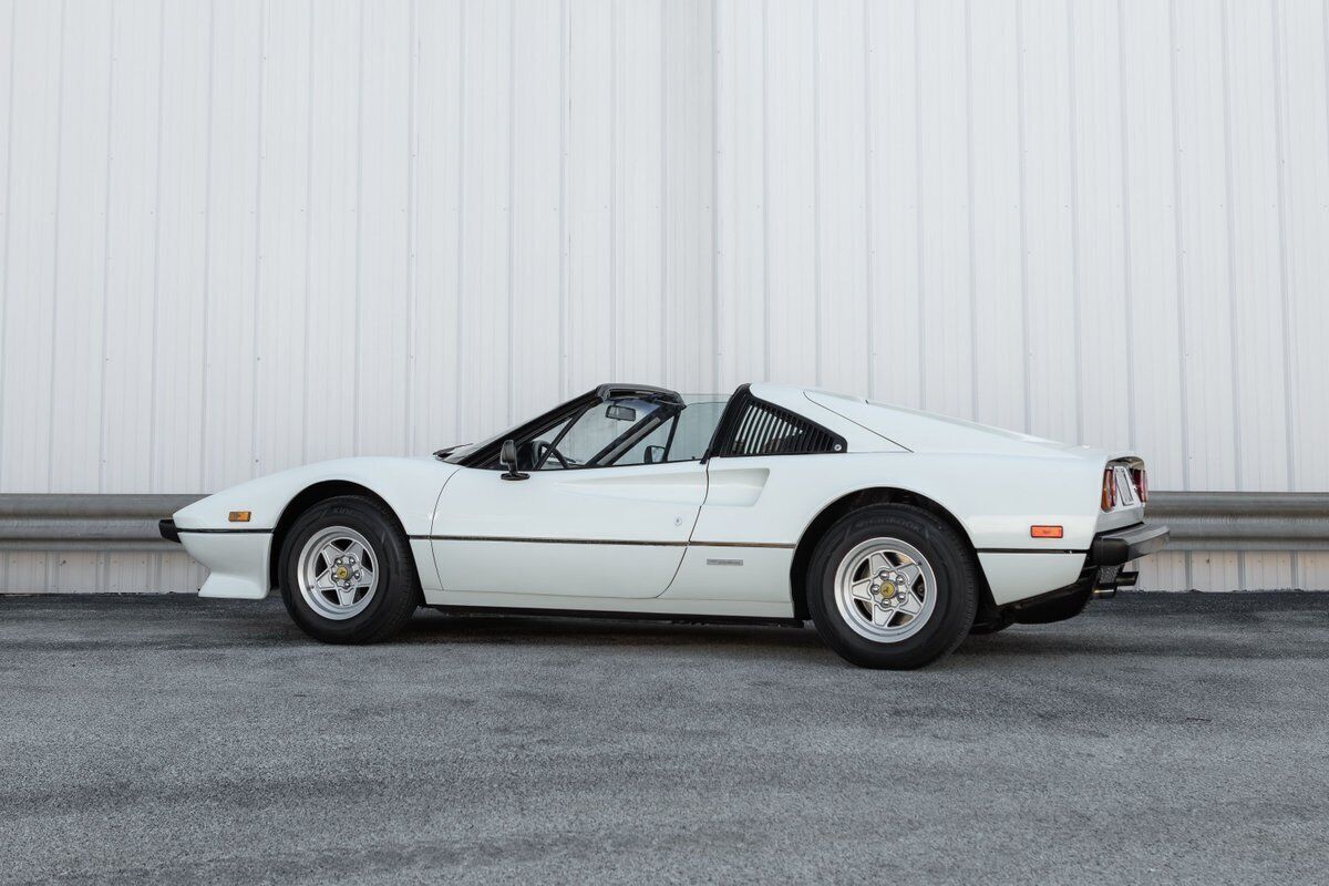 1979 Ferrari 308 - photo 6