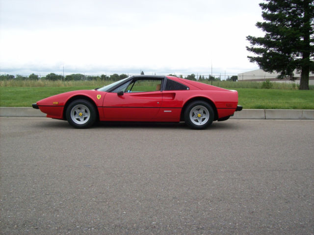 1979 Ferrari 308 Targa with ONLY 34k MILES - photo 3