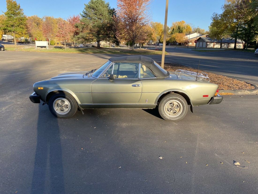 1979 Fiat 124 Spider 2000 base - photo 7