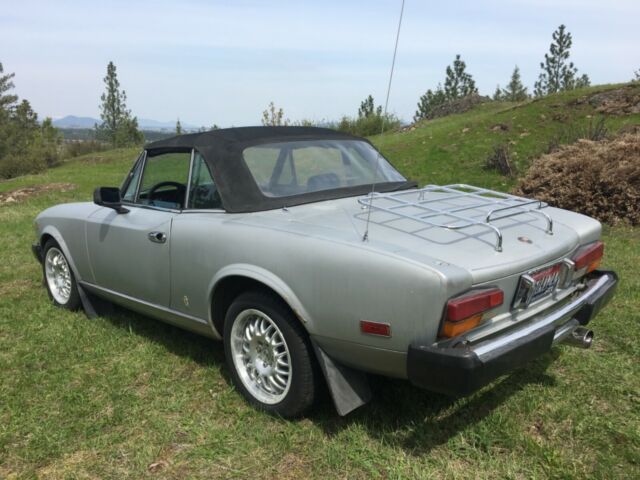 1979 Fiat 124 Spider Convertible - photo 9