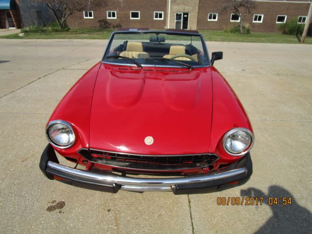 1979 Fiat 124 Spider NO RESERVE AUCTION - LAST HIGHEST BIDDER WINS CAR! - photo 4