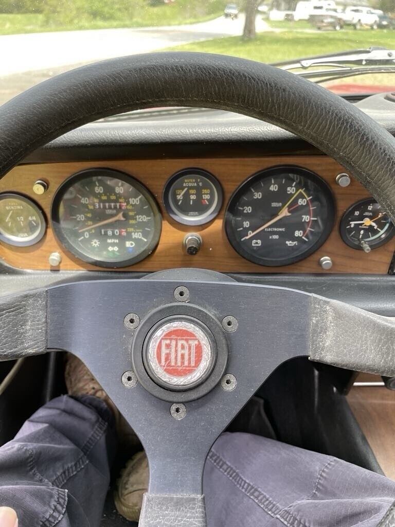 1979 Fiat 124 Spider - photo 12