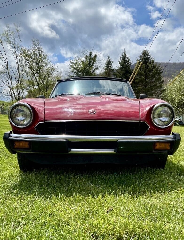 1979 Fiat 124 Spider - photo 2