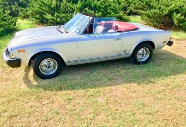 1979 Fiat 124 Spider PININFARINA 2.0L AUTOMATIC NO ALFA ROMEO DUETTO - photo 5