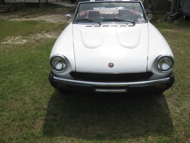 1979 Fiat 124 Spider - photo 8
