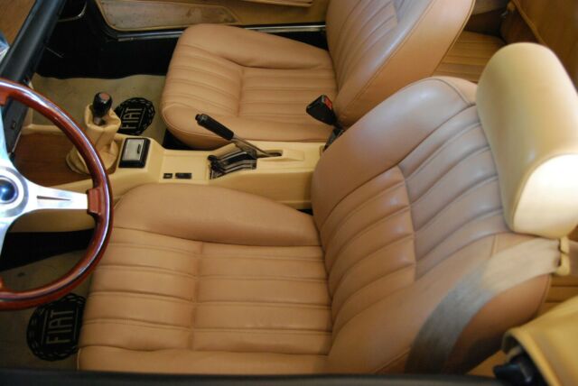 1979 Fiat 124 Spider Pininfarina - photo 7
