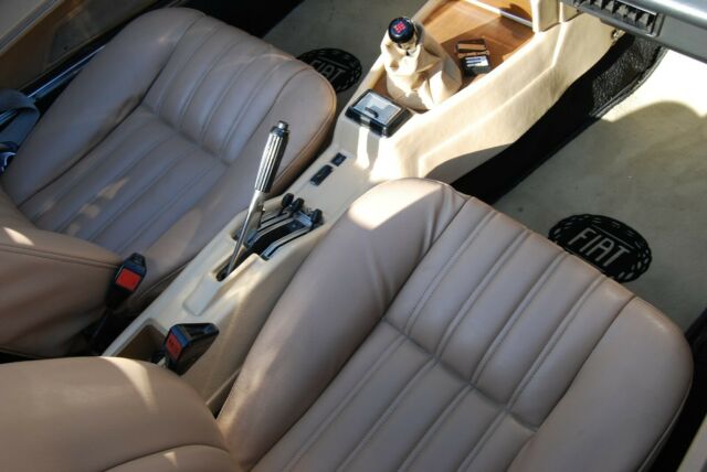 1979 Fiat 124 Spider Pininfarina - photo 9
