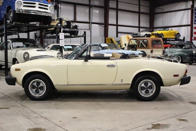 1979 Fiat Spider 2000 -- - photo 2