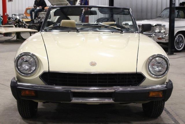 1979 Fiat Spider 2000 -- - photo 8