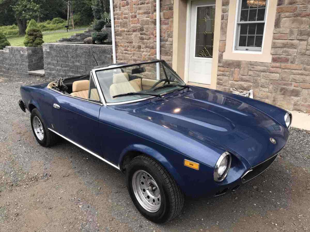 1979 Fiat Spider 2000 - photo 2