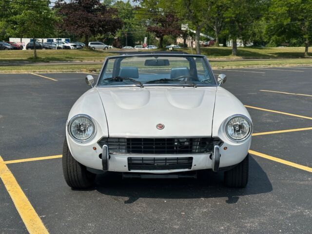 1979 Fiat 124 Spider - photo 12