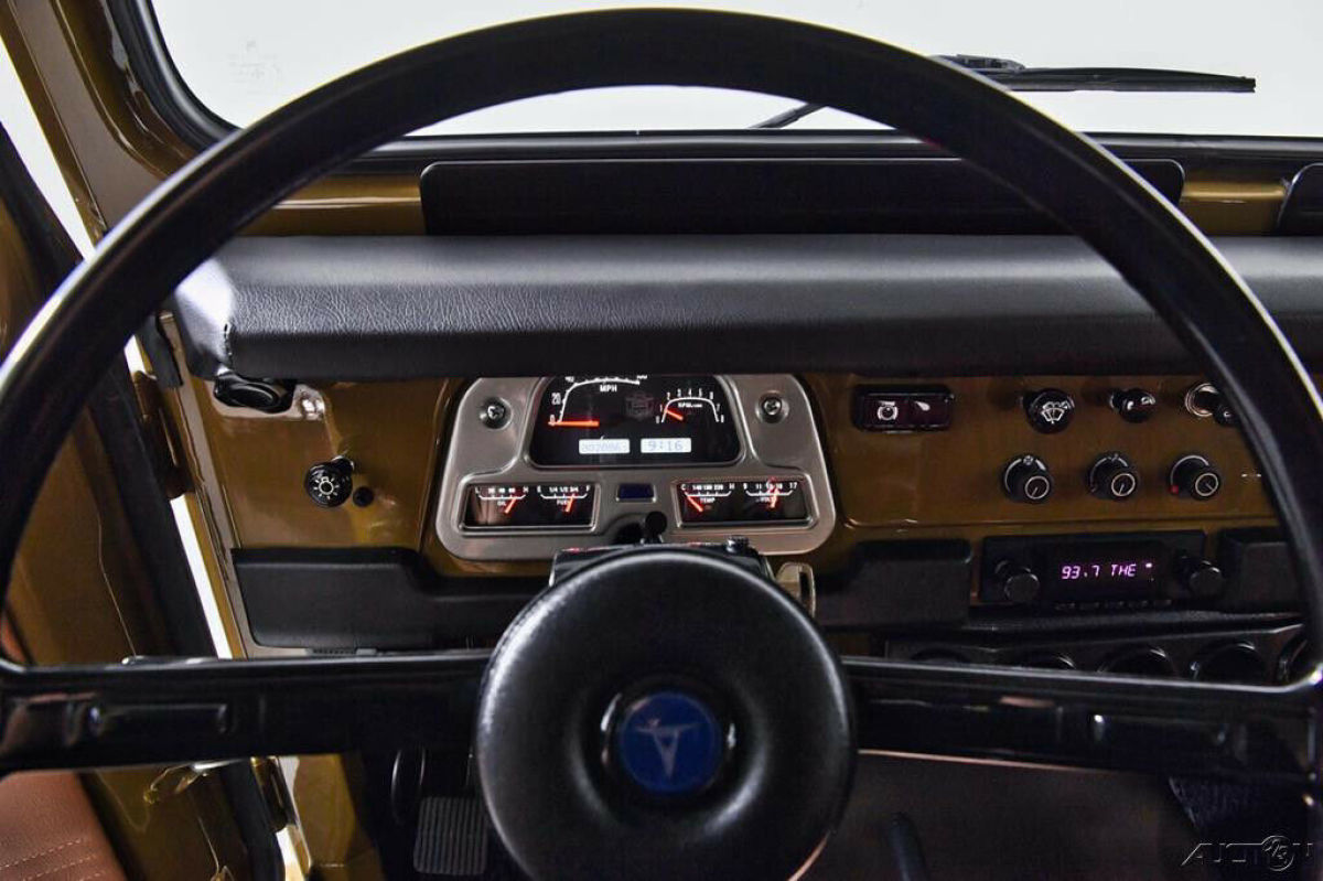 1979 Toyota FJ40 - photo 11