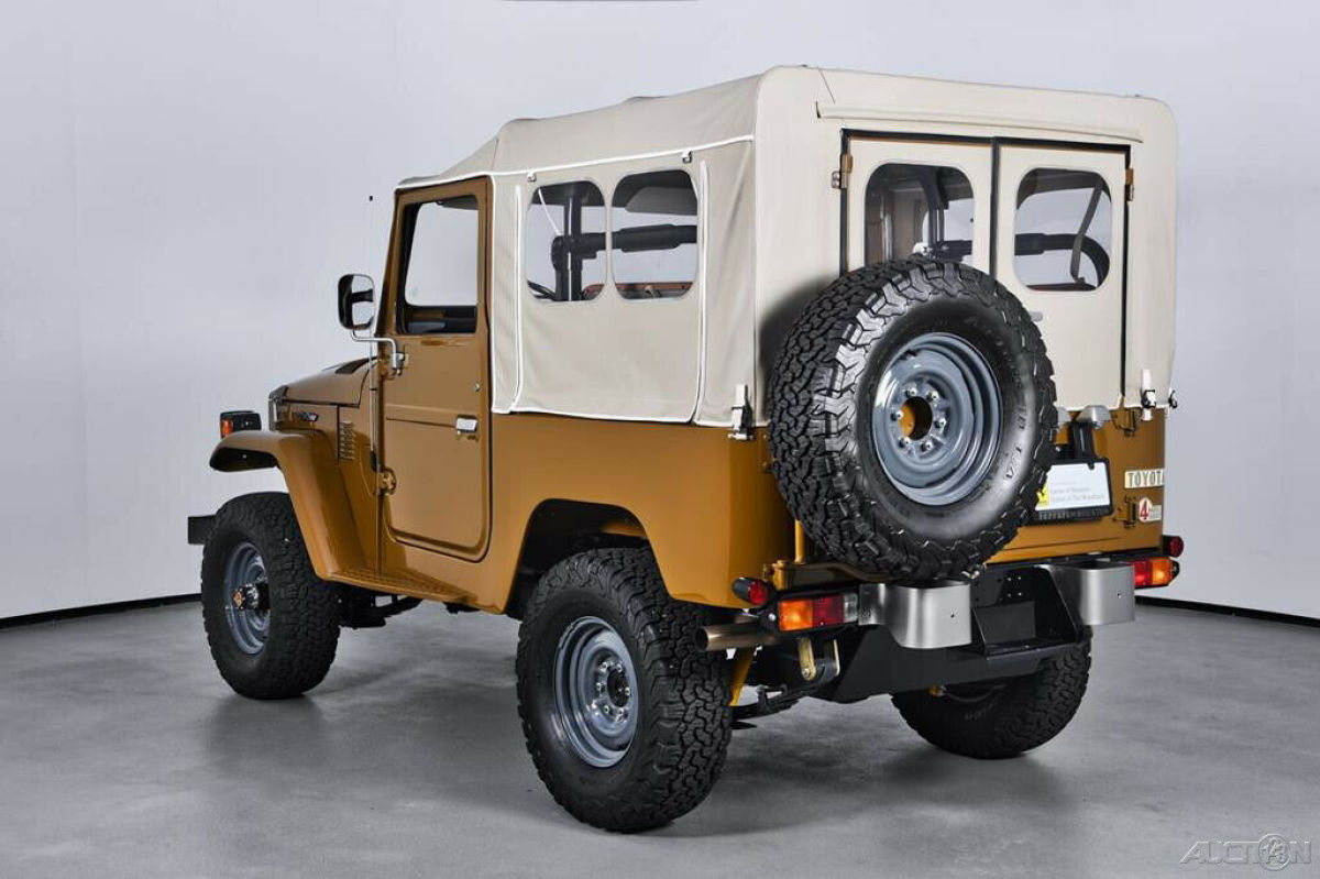 1979 Toyota FJ40 - photo 2