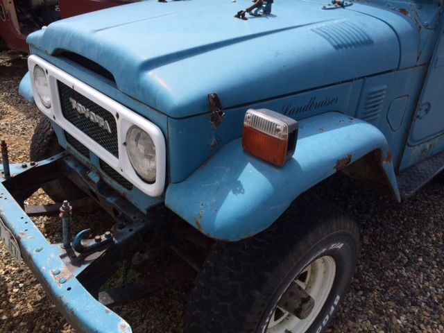 1979 Toyota Land Cruiser FJ-40 - photo 5