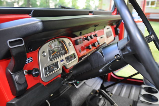 1979 Toyota Land Cruiser FJ40 - photo 12
