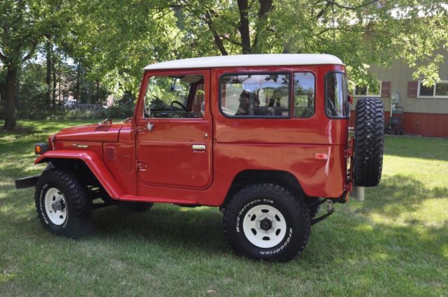 1979 Toyota Land Cruiser FJ40 - photo 4