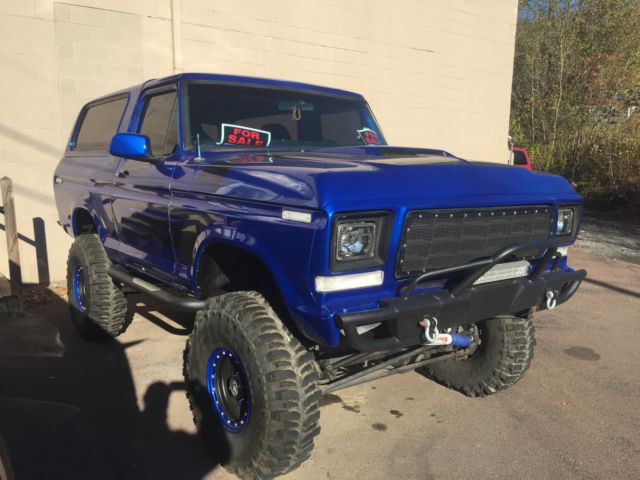 1979 Ford Bronco 4X4 - photo 2