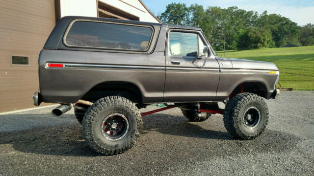1979 Ford Bronco CUSTOM - photo 3