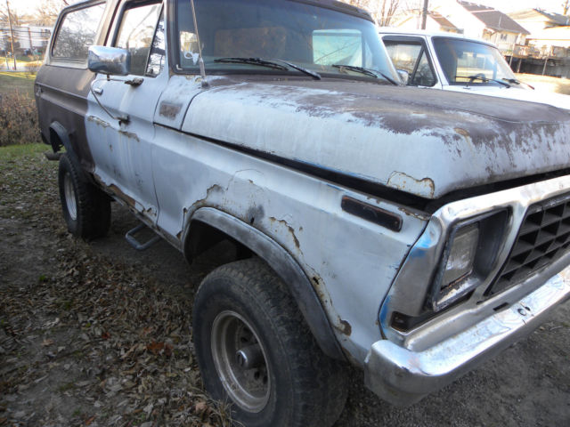 1979 Ford Bronco CUSTOM - photo 2