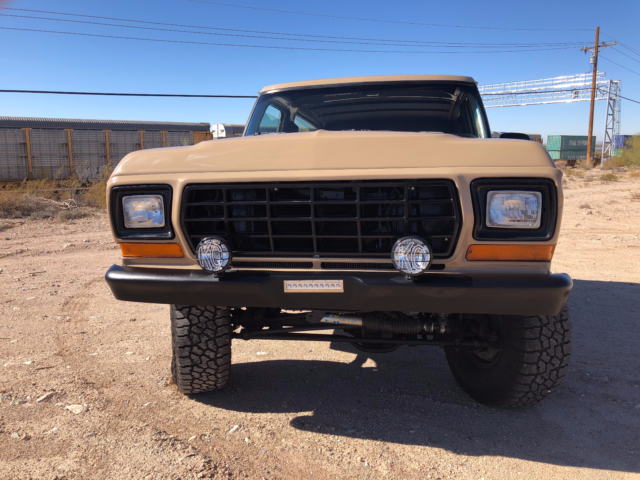 1979 Ford Bronco Custom - photo 4
