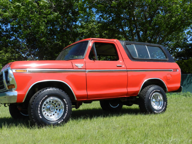 1979 Ford Bronco Ranger XLT 4x4 red on black classic rare collector suv auto 1979 Ford Bronco Ranger xlt