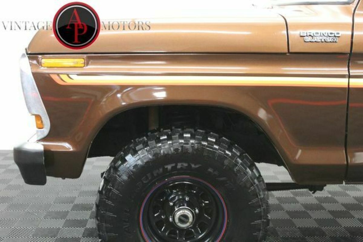 1979 Ford Bronco RARE FREE WHEELING 4 SPEED! - photo 11