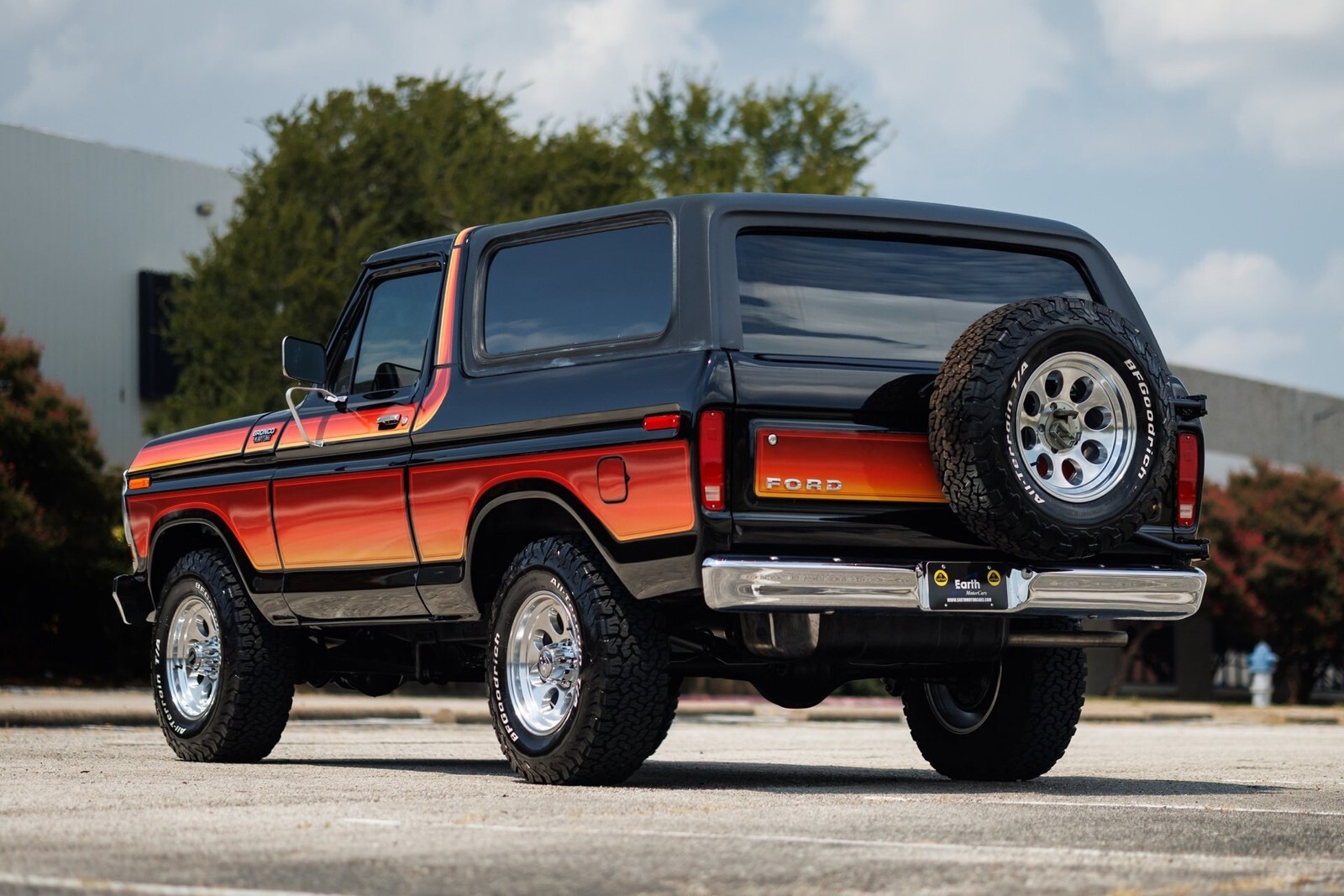 1979 Ford Bronco Restomod 4x4 Coyote - photo 6