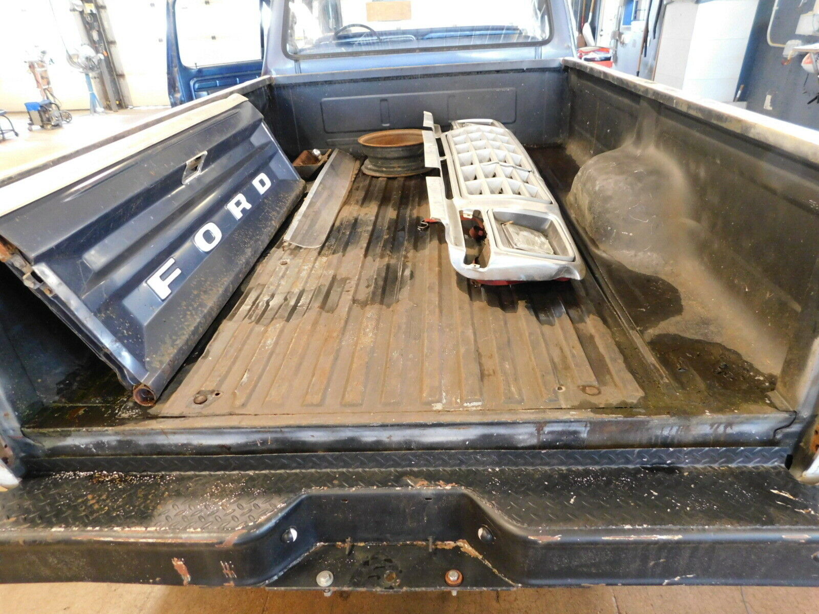 1979 Ford F-100 - photo 8