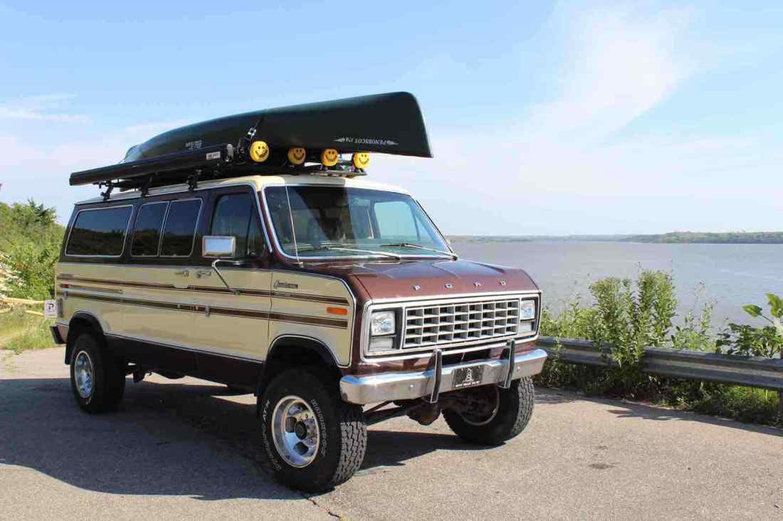 1979 Ford E250 Quadravan Van Brown 4WD Automatic Chateau 1979 Ford E250 Quadravan Chateau